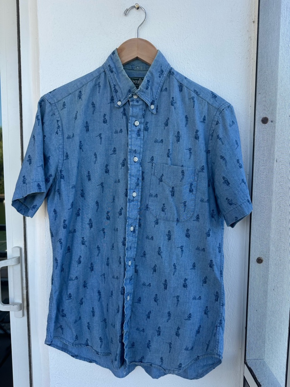 Men's Vintage Cotton Short-Sleeve Button-Down Shirt - Pin Up Print